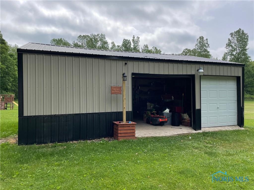 13563 Harding Road Defiance, OH 43512 - Photo 26 of 29 Gallery Image 26