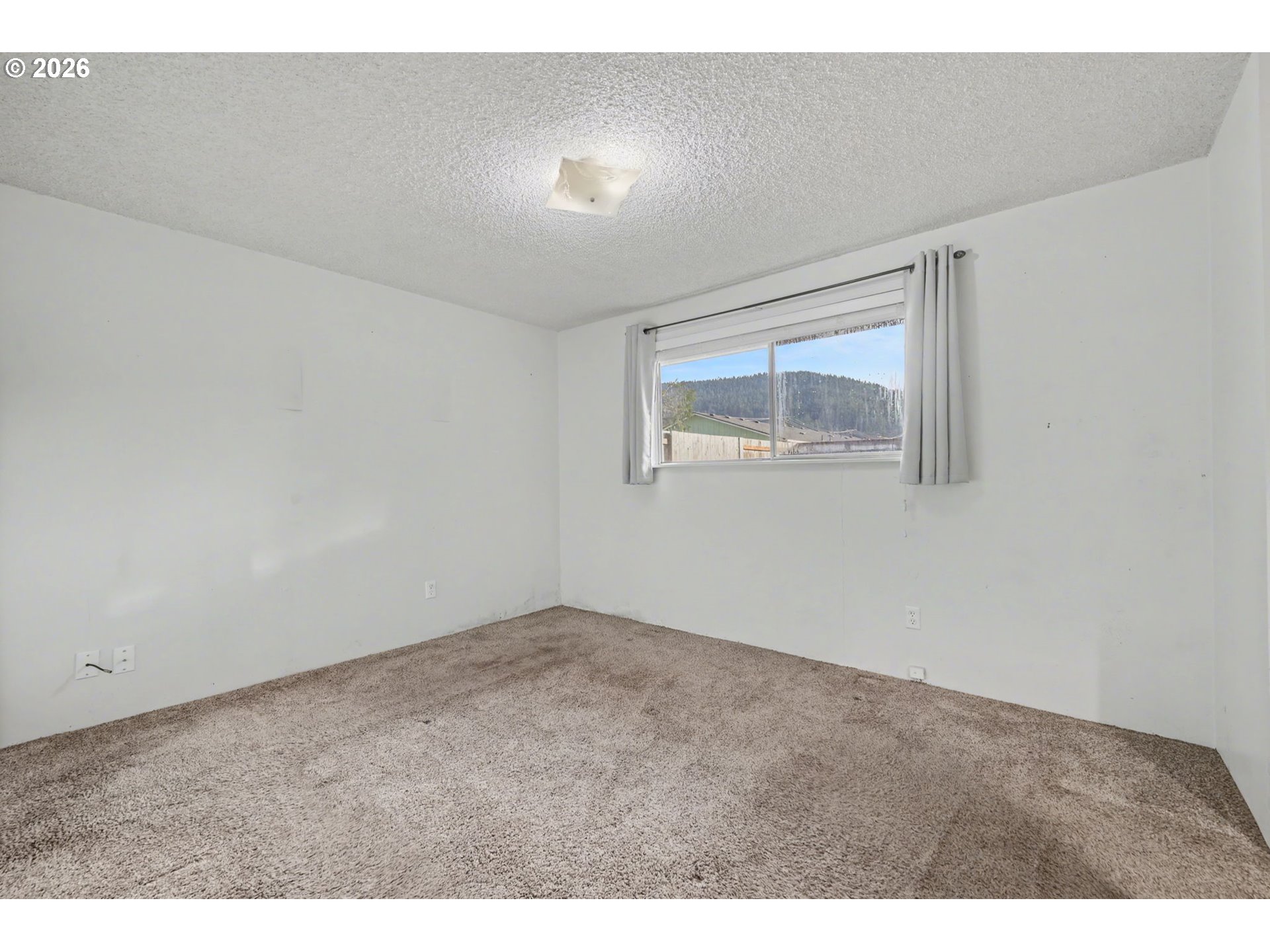 6887 B Street Springfield, OR 97478 - Photo 21 of 43 Gallery Image 21