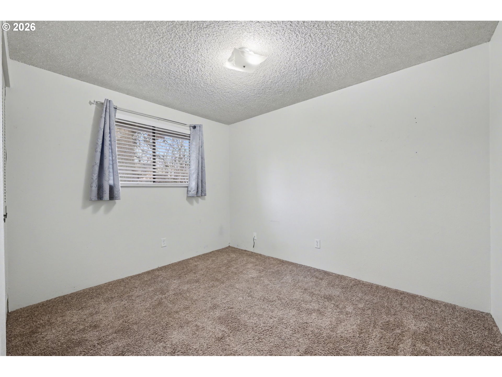 6887 B Street Springfield, OR 97478 - Photo 32 of 43 Gallery Image 32