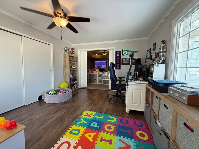 $259,900 | 100 Pin Oak Lane, Harrisburg, IL 62946