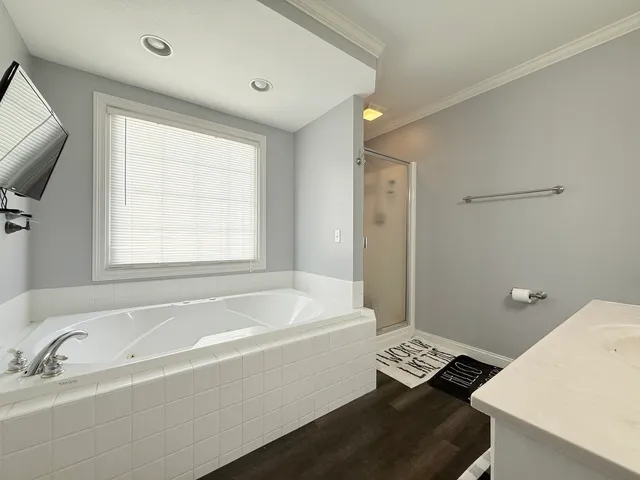 $259,900 | 100 Pin Oak Lane, Harrisburg, IL 62946