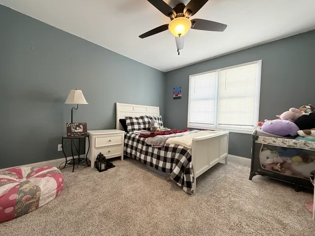 $259,900 | 100 Pin Oak Lane, Harrisburg, IL 62946