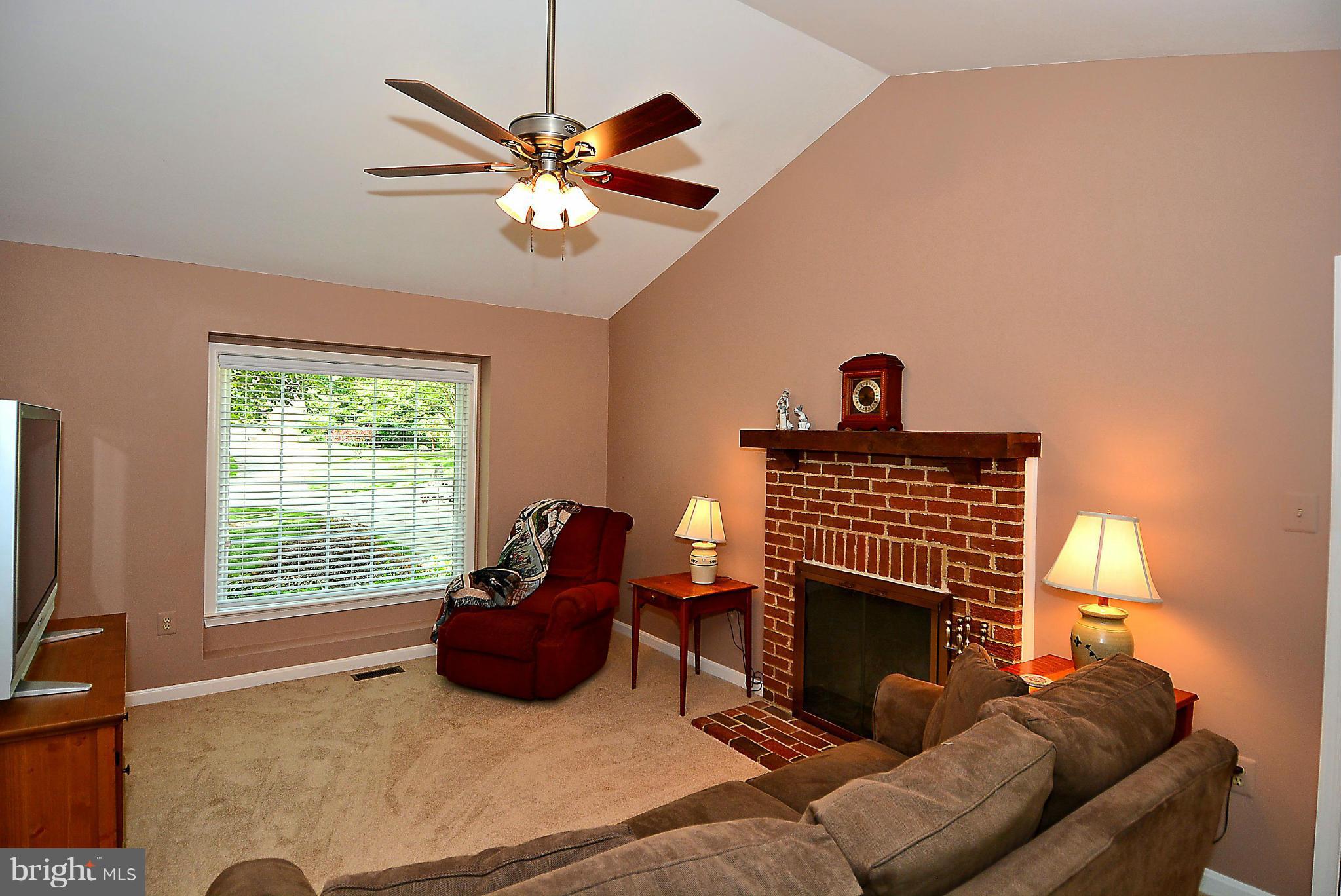 7717 Modisto Lane Springfield, VA 22153 - Photo 11 of 30 Family Room