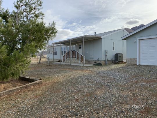 4064 Brooks Road Weldon, CA 93283 - Photo 7 of 33