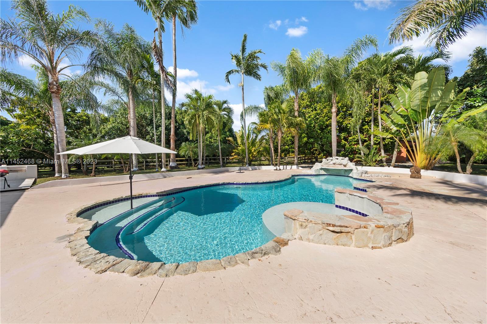 18995 Southwest 288th Street Homestead, FL 33030 - Photo 20 of 54