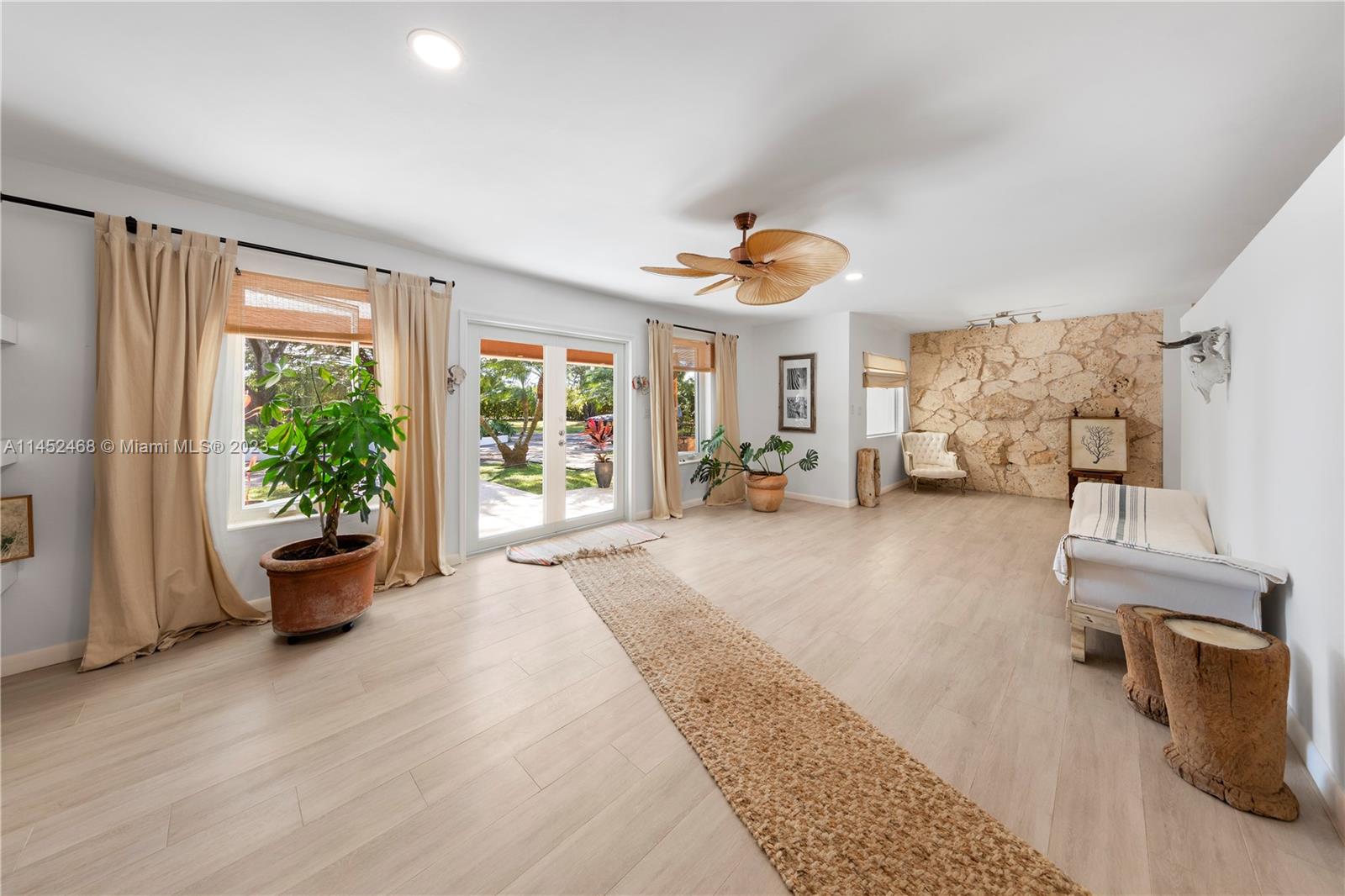 18995 Southwest 288th Street Homestead, FL 33030 - Photo 7 of 54