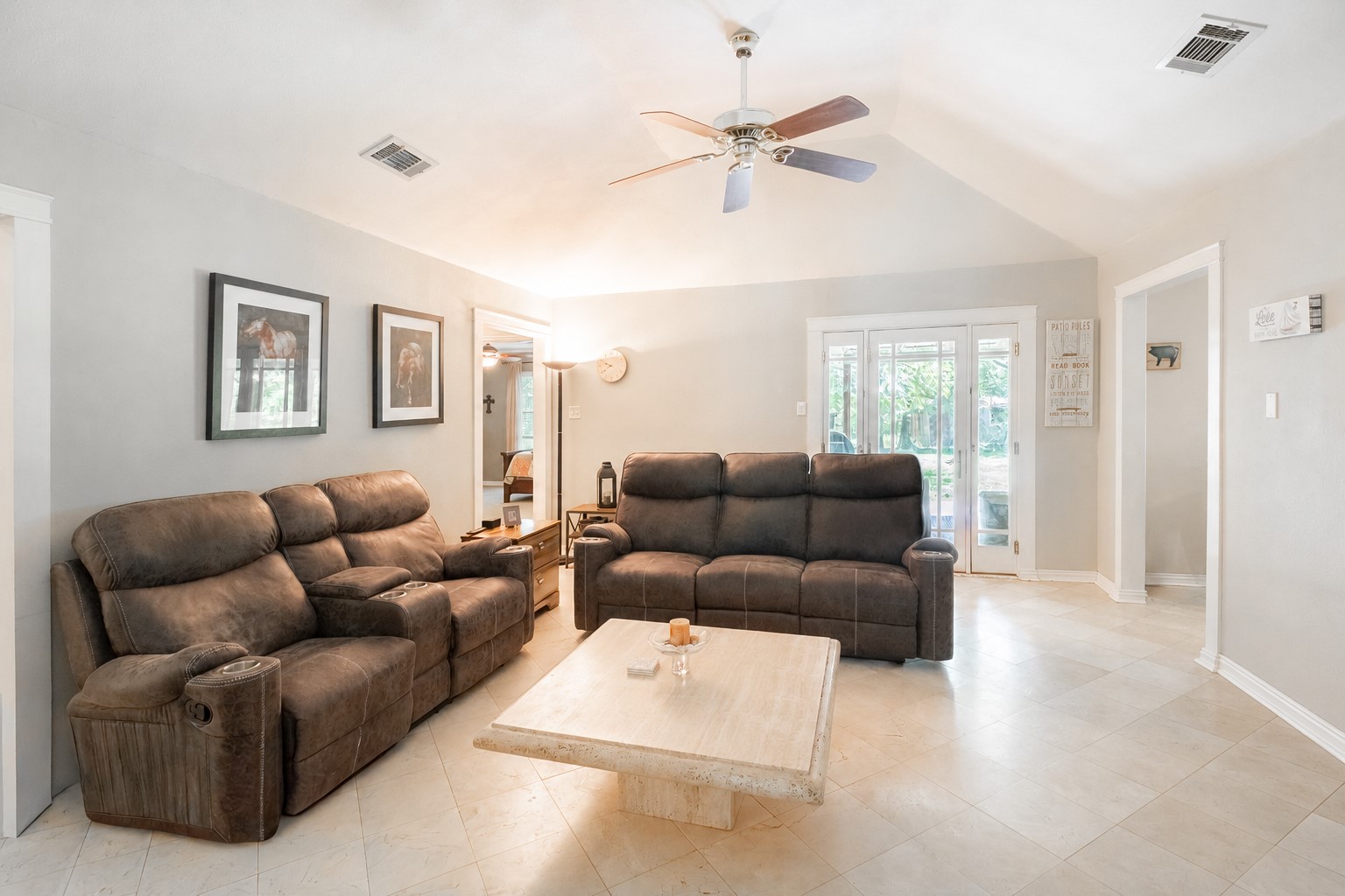 14687 Austin Mccomb Road Montgomery, TX 77316 - Photo 7 of 39 Gallery Image 7