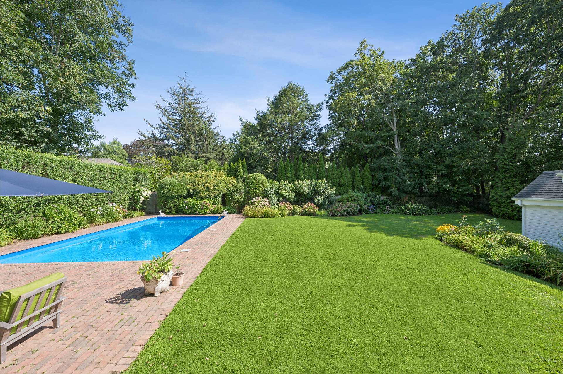 237 Maple Lane Bridgehampton, NY 11932 - Photo 19 of 27 Gallery Image 19