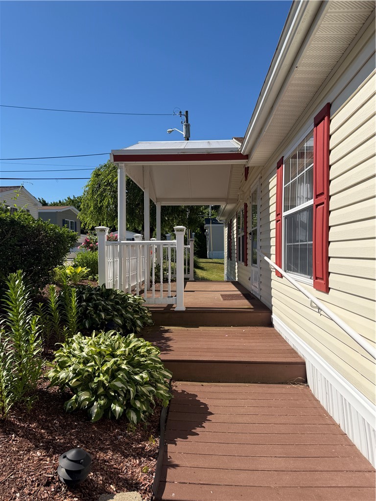 27 Woodward Road, Unit 57 Lincoln, RI 02865 - Photo 5 of 46