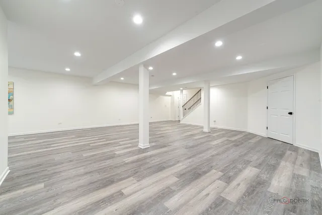 $679,000 | 23113 North Pinehurst Drive, Kildeer, IL 60047