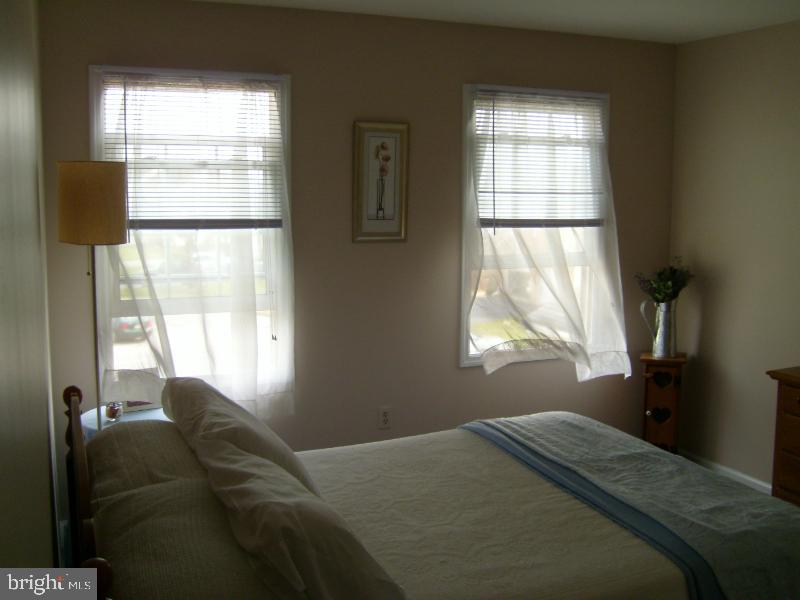26 Greythorne Road Lancaster, PA 17603 - Photo 8 of 12 Gallery Image 8