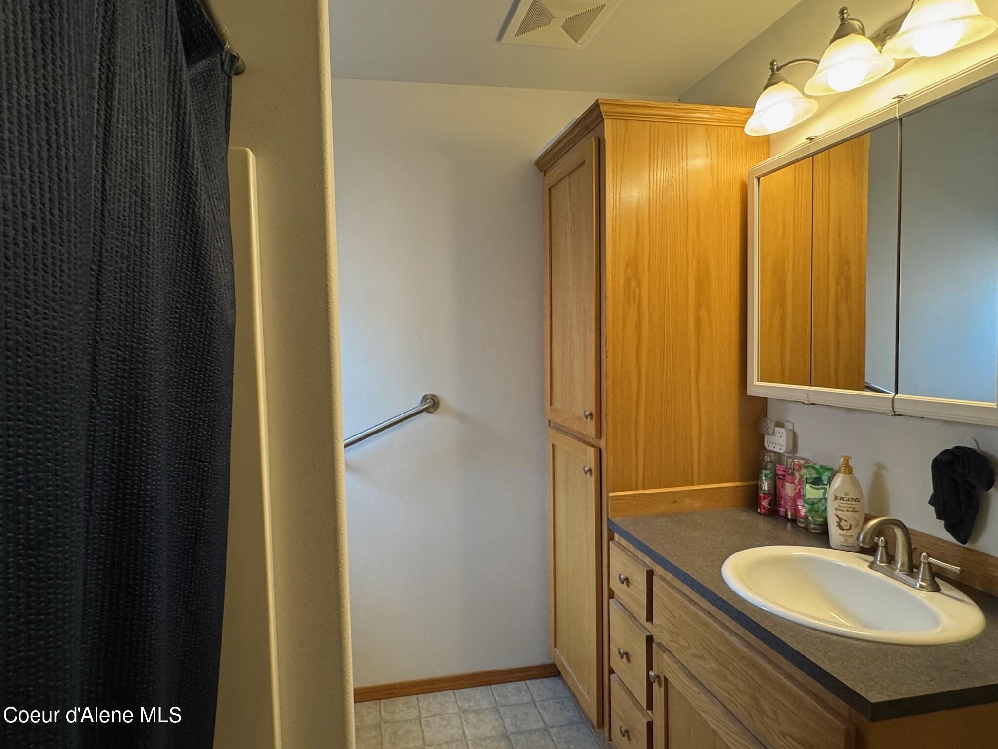 1601 Sequoia Street Sandpoint, ID 83864 - Photo 24 of 45 Bathroom