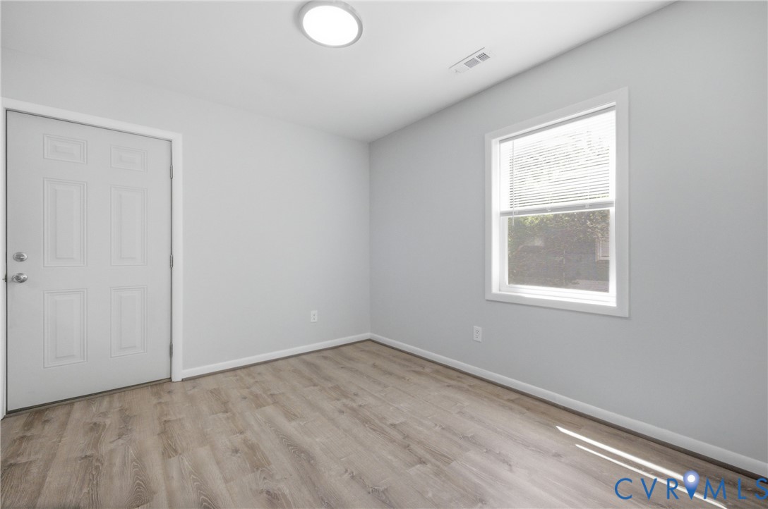 1914 Moger Drive Hampton, VA 23663 - Photo 6 of 15 an empty room with a window