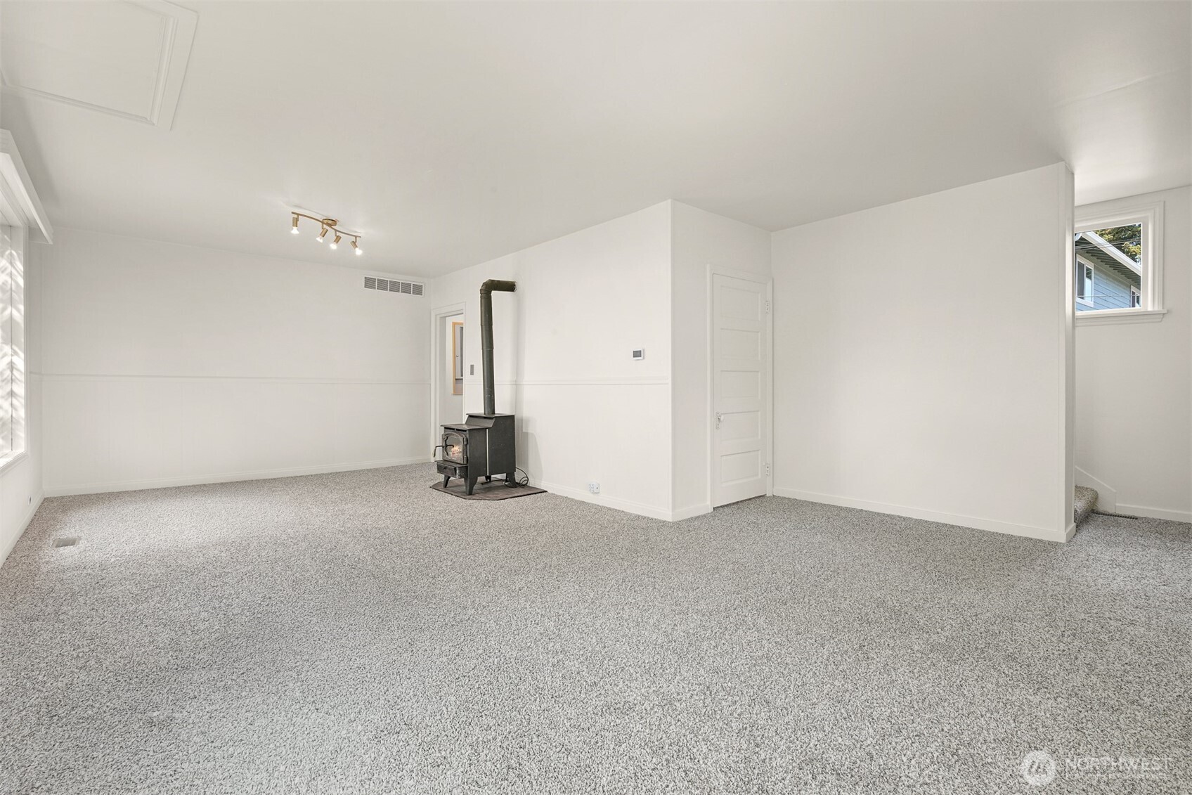 2085 Cottage Place Ferndale, WA 98248 - Photo 11 of 36