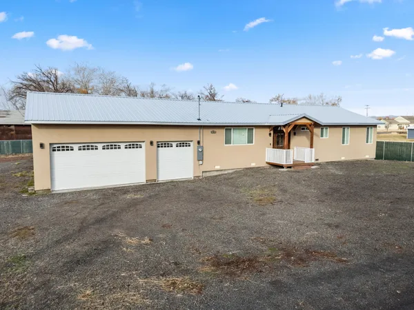 $590,000 | 950 South K Street, Lakeview, OR 97630