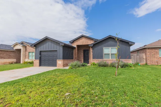 $212,500 | 1118 Estacado Street, Hereford, TX 79045