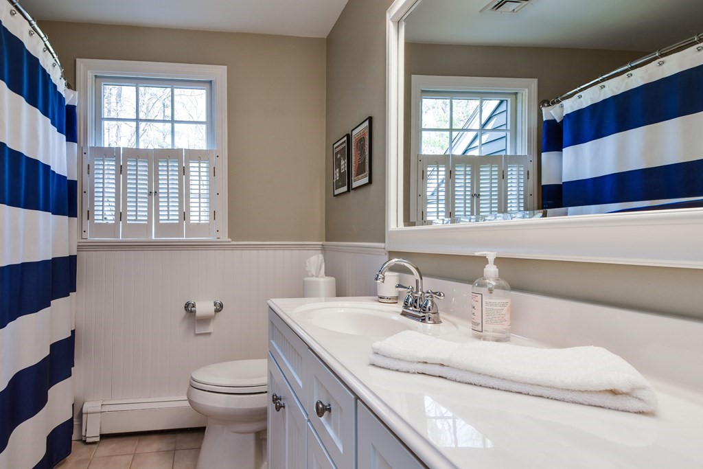 20 Nicholas Road Hopkinton, MA 01748 - Photo 30 of 39 Gallery Image 30