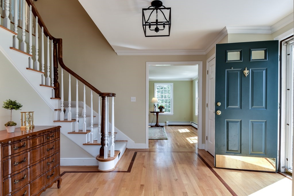 20 Nicholas Road Hopkinton, MA 01748 - Photo 4 of 39 Gallery Image 4