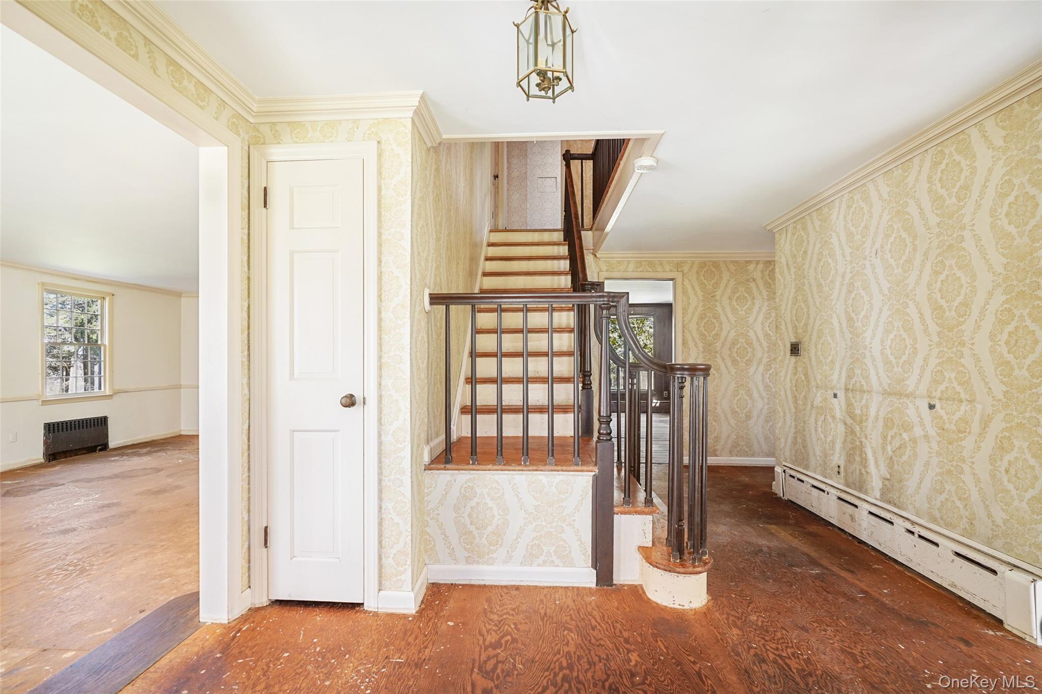 220 Middle Patent Road Bedford, NY 10506 - Photo 5 of 20