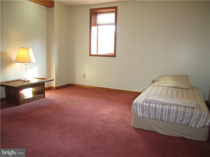 1575 Kumry Road Quakertown, PA 18951 - Photo 15 of 25 Gallery Image 15