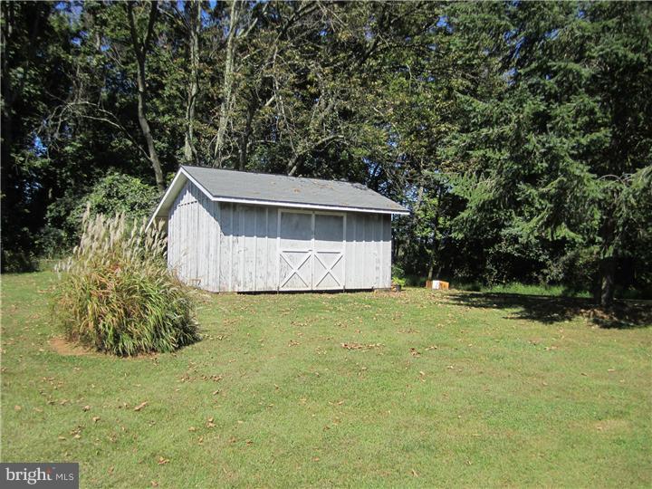 1575 Kumry Road Quakertown, PA 18951 - Photo 20 of 25 Gallery Image 20