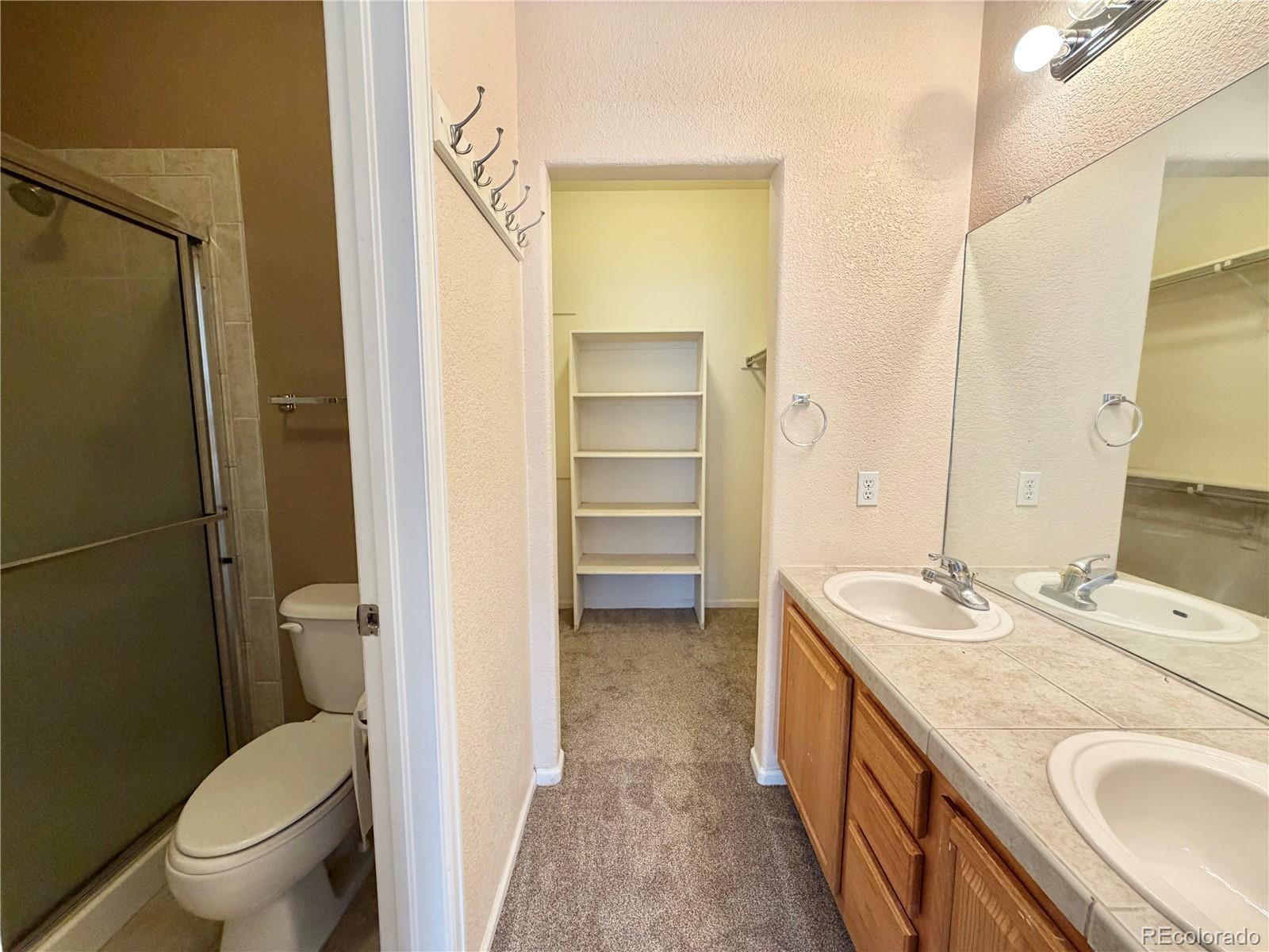 1385 South Chambers Road, Unit 102 Aurora, CO 80017 - Photo 7 of 14