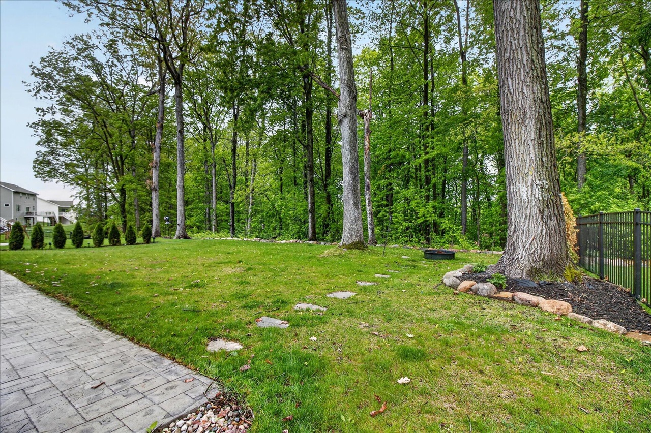 577 Trestle Drive Howell, MI 48843 - Photo 56 of 59