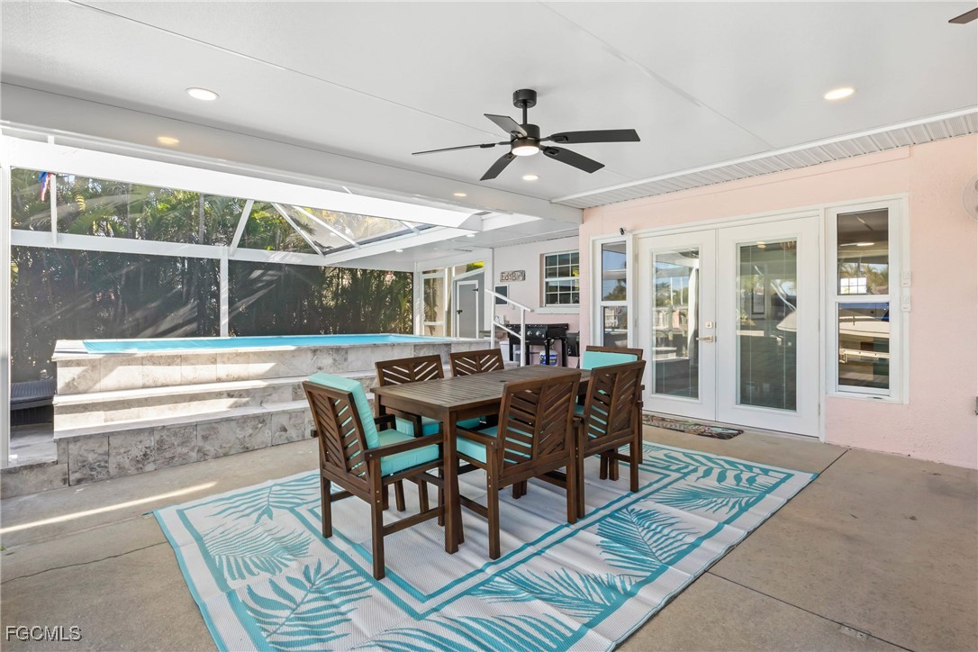 2556 Cay Cove Matlacha, FL 33993 - Photo 25 of 44