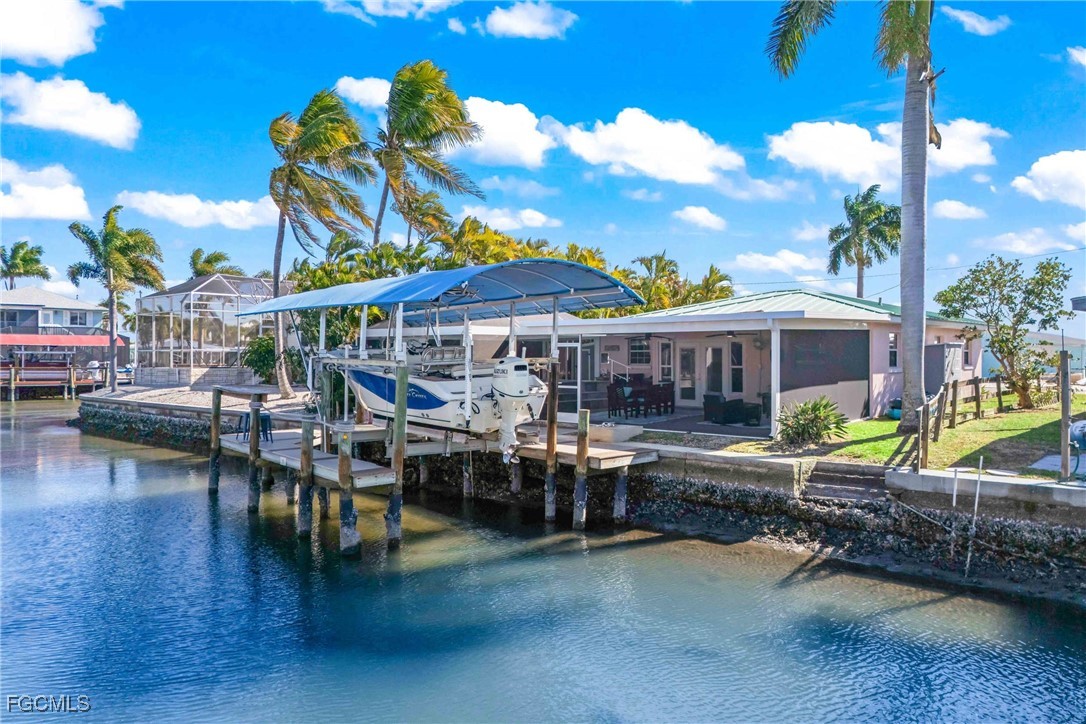 2556 Cay Cove Matlacha, FL 33993 - Photo 34 of 44