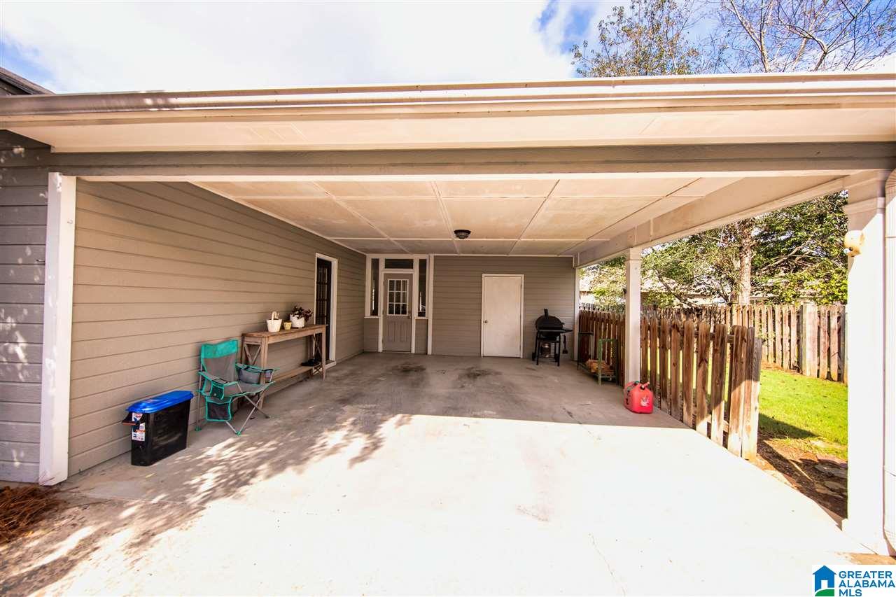 211 Jasmine Drive Alabaster, AL 35007 - Photo 4 of 34