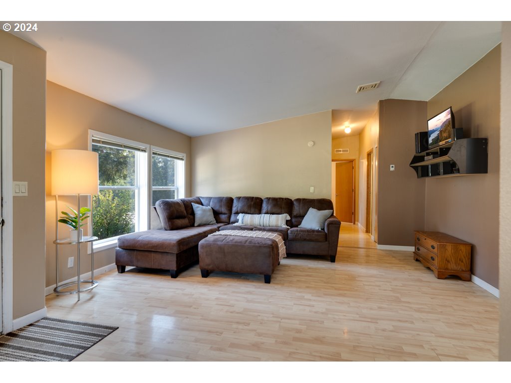 61 Meadow Crest Road Carson, WA 98610 - Photo 16 of 40 Gallery Image 16