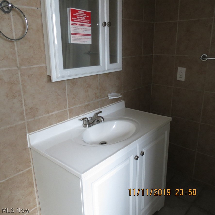 720 West Schaaf Road Cleveland, OH 44109 - Photo 17 of 32 Gallery Image 17