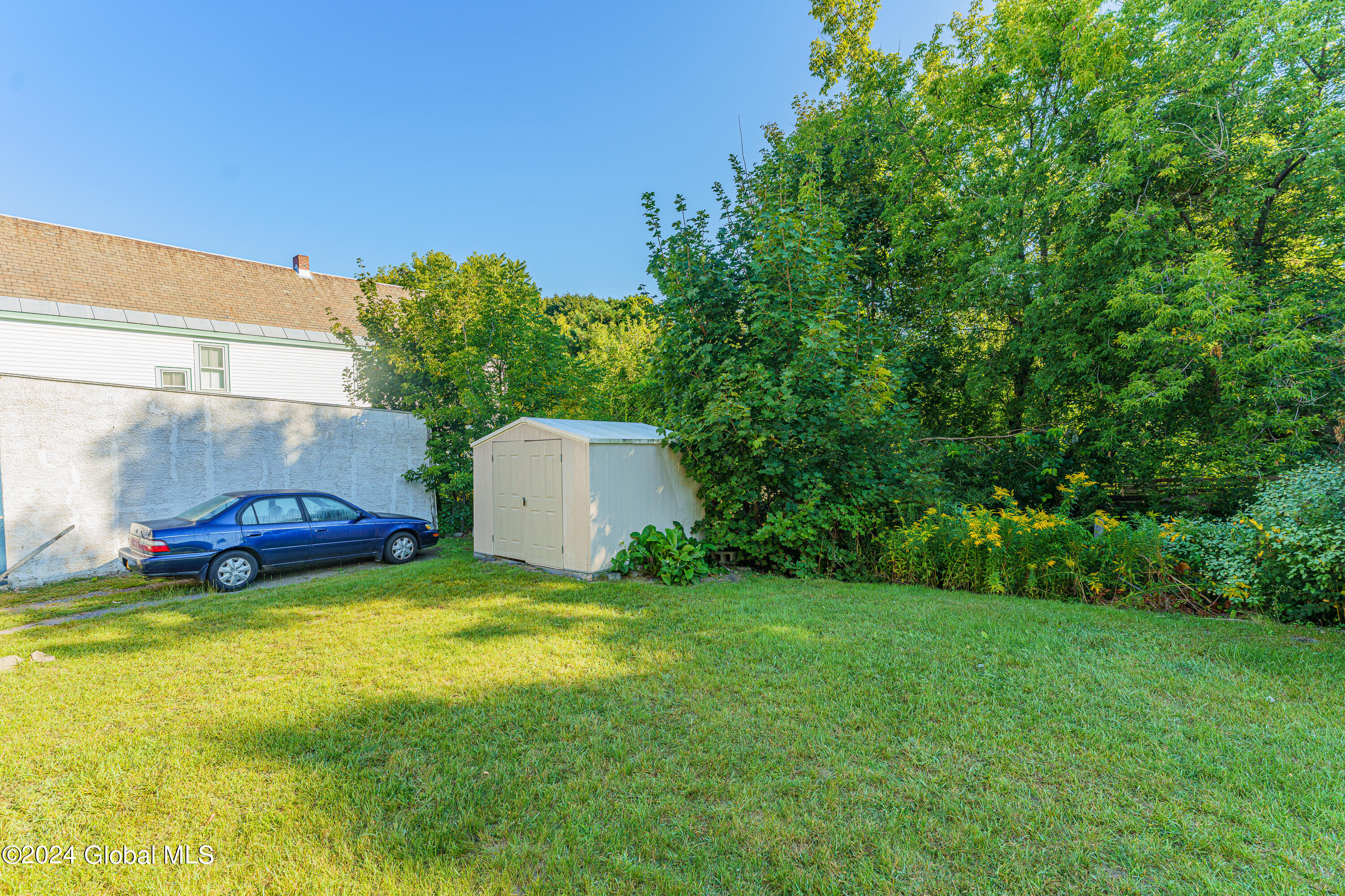 151 Front Street Schenectady, NY 12305 - Photo 52 of 55 Yard 6