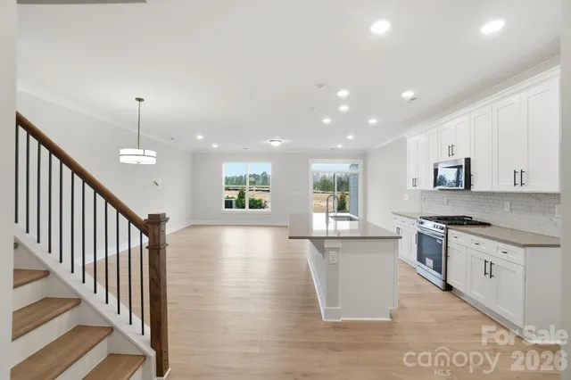 $399,500 | 410 Limelight Road, Waxhaw, NC 28173