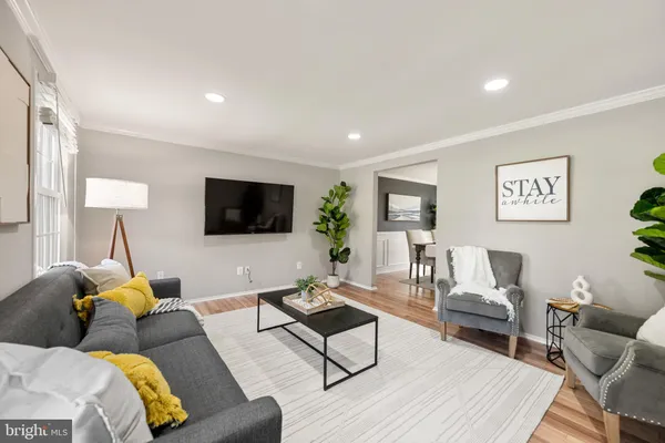 $799,000 | 8411 Chillum Court, Springfield, VA 22153