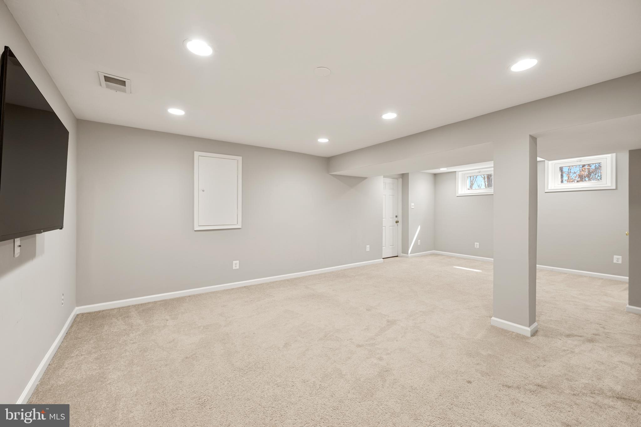 8411 Chillum Court Springfield, VA 22153 - Photo 29 of 44 Lower Level Recreation Room