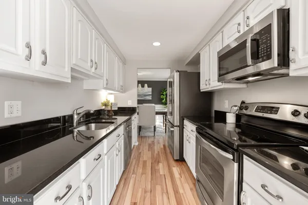 $799,000 | 8411 Chillum Court, Springfield, VA 22153