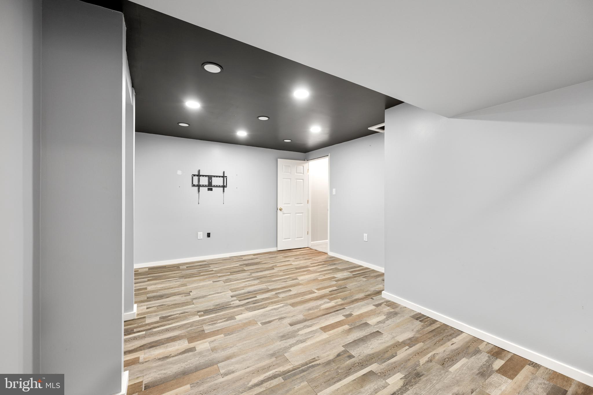 8411 Chillum Court Springfield, VA 22153 - Photo 32 of 44 Bonus Room