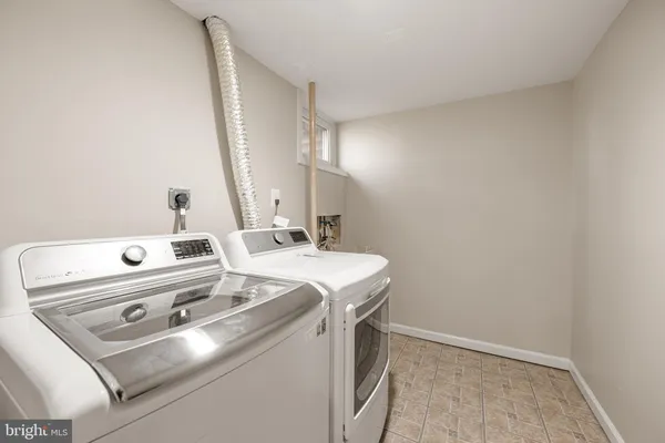 $799,000 | 8411 Chillum Court, Springfield, VA 22153