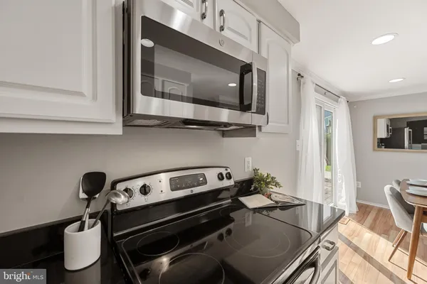 $799,000 | 8411 Chillum Court, Springfield, VA 22153
