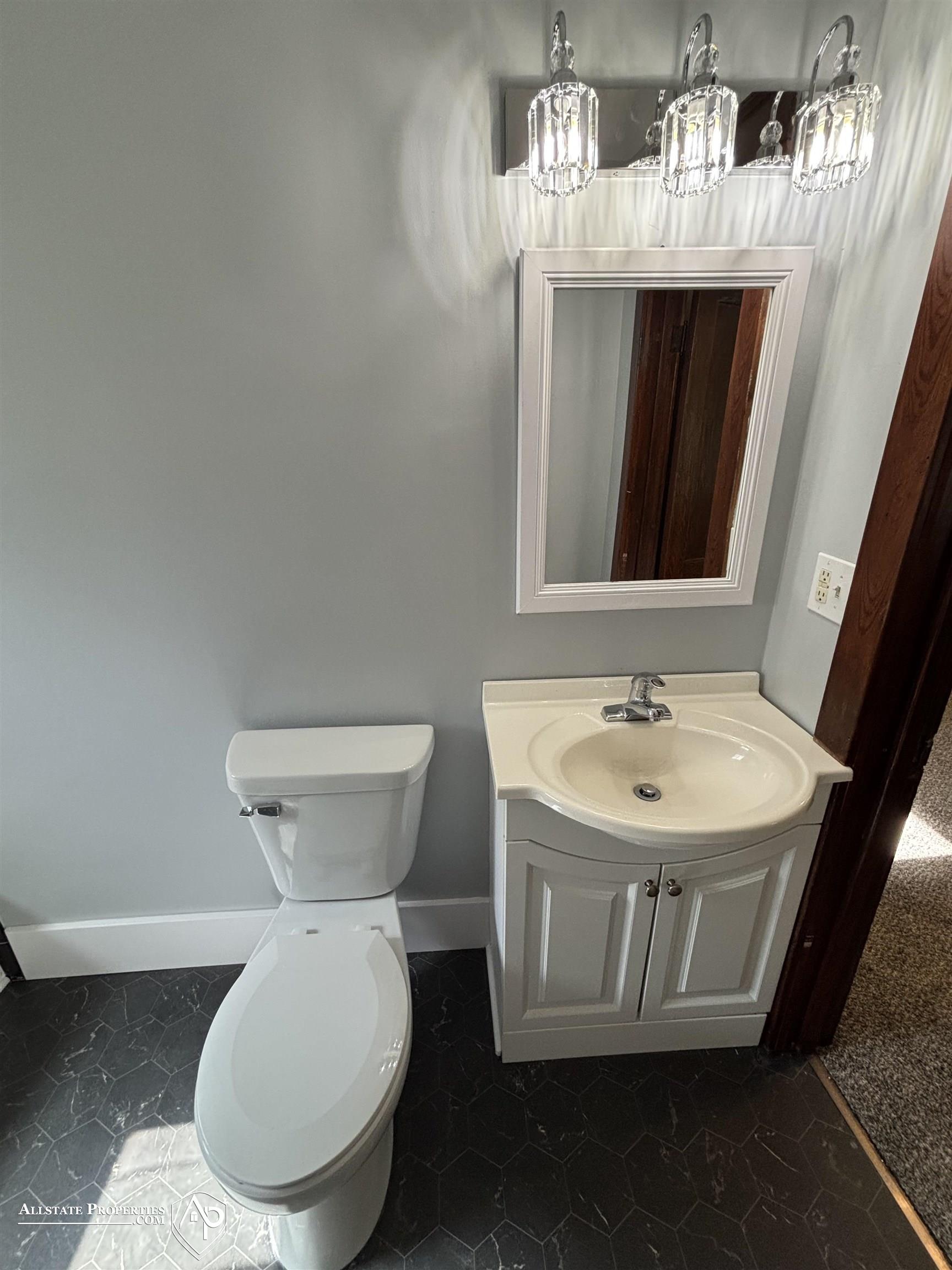 304 South State Road Davison, MI 48423 - Photo 8 of 22