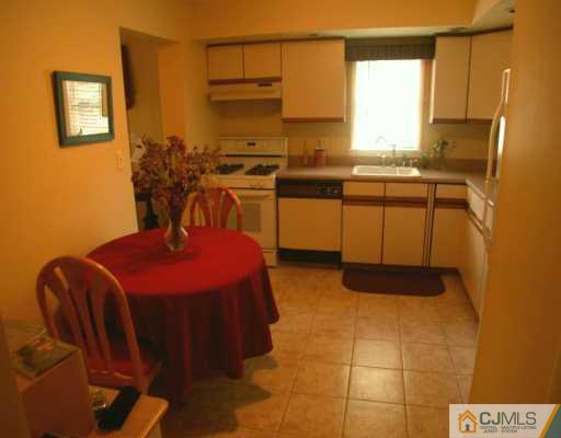 4606 Hana Road Edison, NJ 08817 - Photo 3 of 6