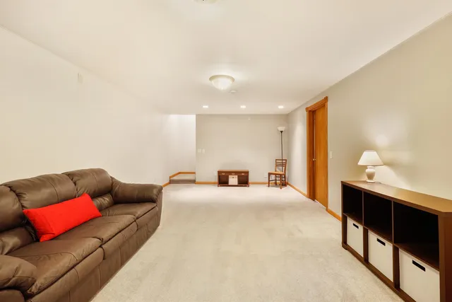 $289,000 | 1171 School Street, Sun Prairie, WI 53590