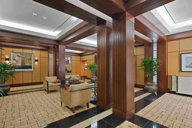 $925,000 | 500 West Harbor Drive, Unit 915, San Diego, CA 92101