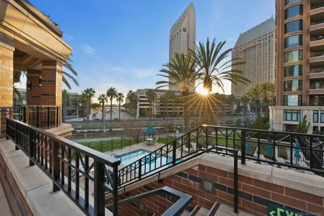 $925,000 | 500 West Harbor Drive, Unit 915, San Diego, CA 92101