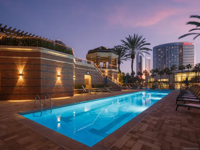 $925,000 | 500 West Harbor Drive, Unit 915, San Diego, CA 92101