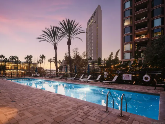$925,000 | 500 West Harbor Drive, Unit 915, San Diego, CA 92101