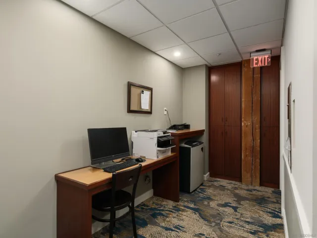 $925,000 | 500 West Harbor Drive, Unit 915, San Diego, CA 92101