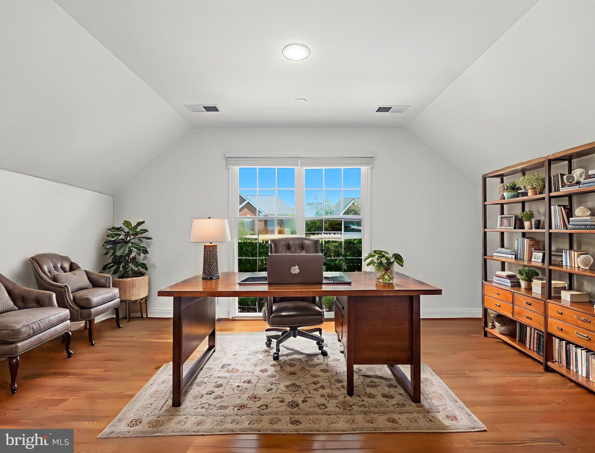 43152 Valiant Drive Chantilly, VA 20152 - Photo 18 of 44 a workspace with furniture and wooden floor