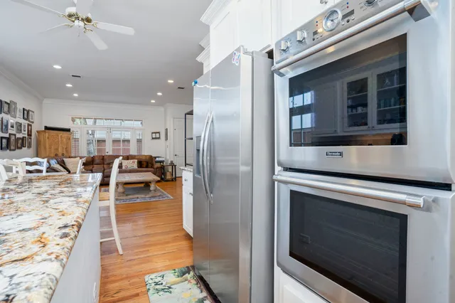 $888,000 | 1211 Nantucket Drive, Unit C, Houston, TX 77057